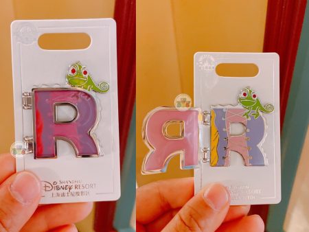 SHDL - Disney Character English Alphabet ‘R’ Rapunzel Pin on Sale