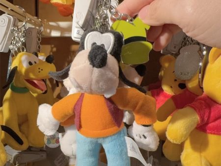 HKDL - Goofy Plush Keychain with Button Badge For Cheap