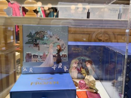 HKDL - World of Frozen Anna & Elsa Godiva Chocolate Greeting Box 8 pcs Online