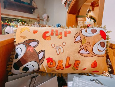 SHDL - 2024 Chip ‘n’ Dale Home Collection x Chip & Dale Long Cushion Online Sale