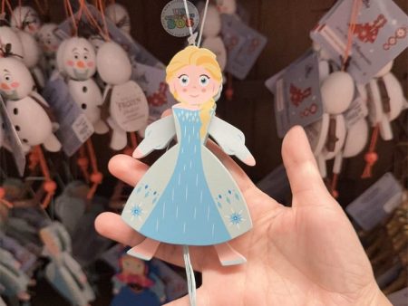 HKDL - World of Frozen 1st Anniversary Wooden Decoration x  Elsa Hot on Sale