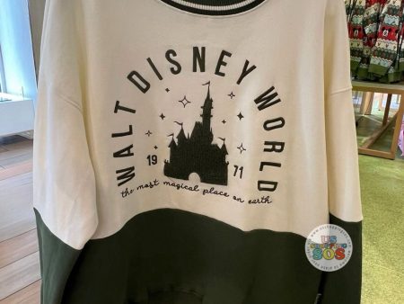 DLR WDW - Christmas 2024 - Park Castle Dark Green & Cream Pullover (Adult) Online now